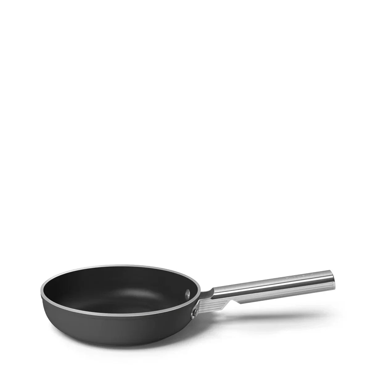 FPF2002BLM__smeg-padella-20cm-ceramico-nero-opaco-02