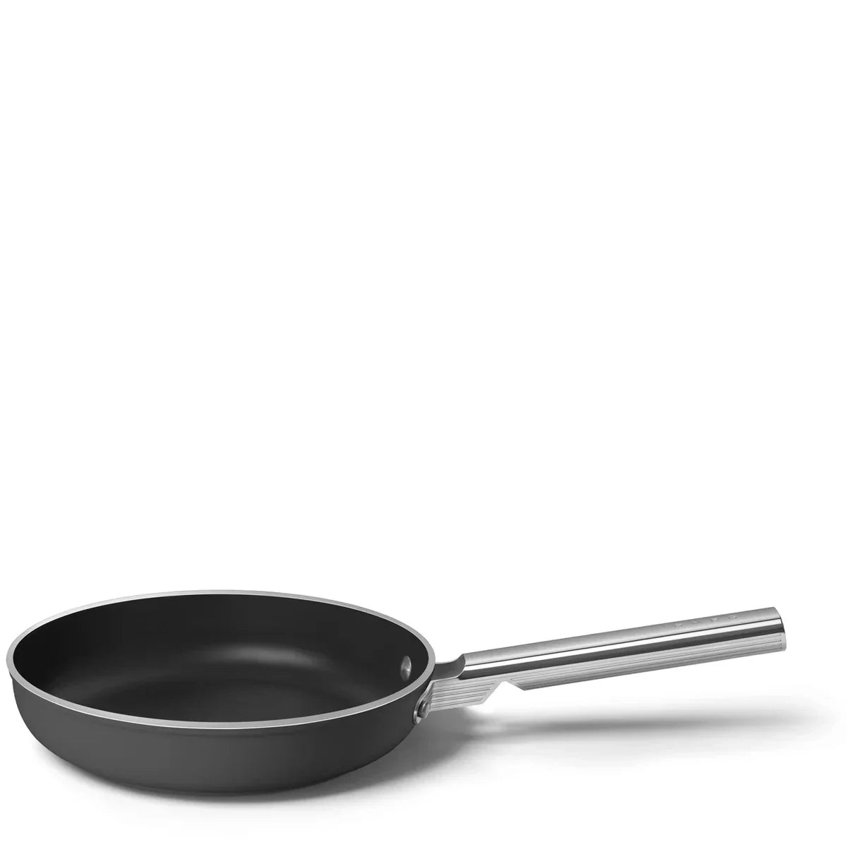 FPF2402BLM__smeg-padella-24cm-ceramico-nero-opaco-02