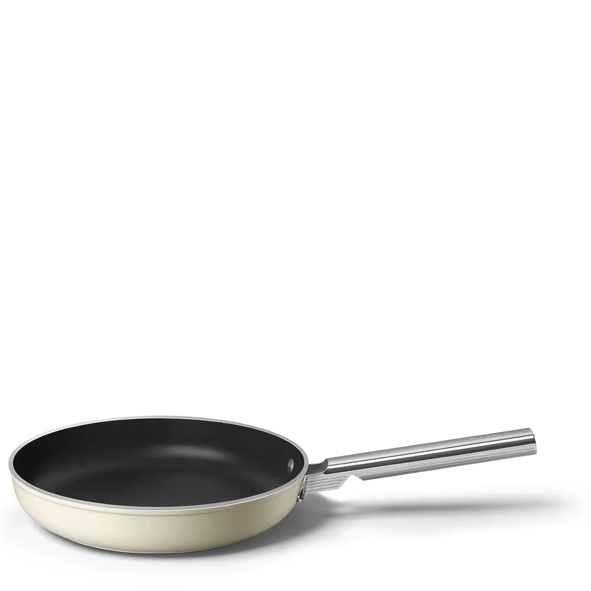 FPF2802CRM__smeg-padella-28cm-ceramico-panna-opaco-02