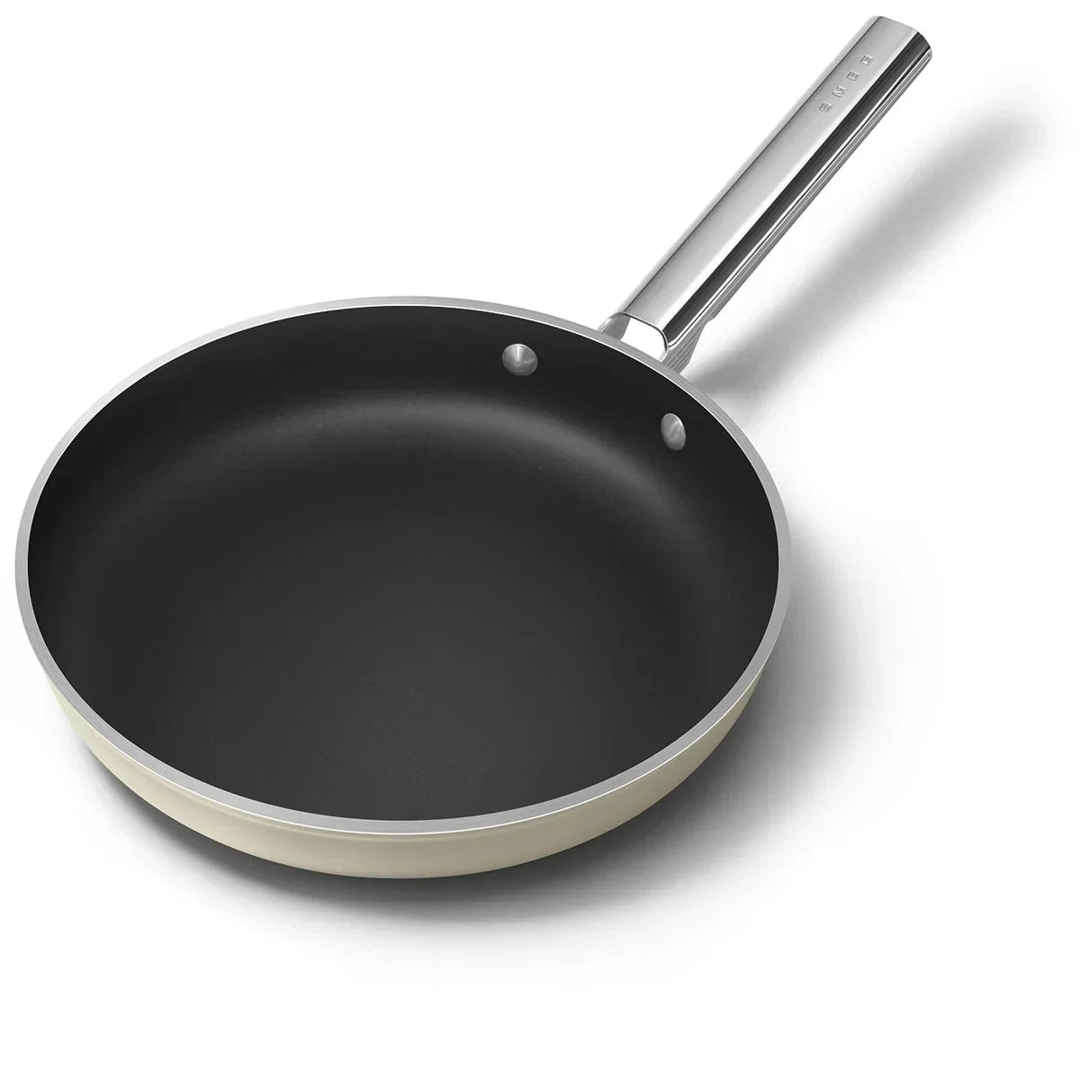 FPF2802CRM__smeg-padella-28cm-ceramico-panna-opaco-07
