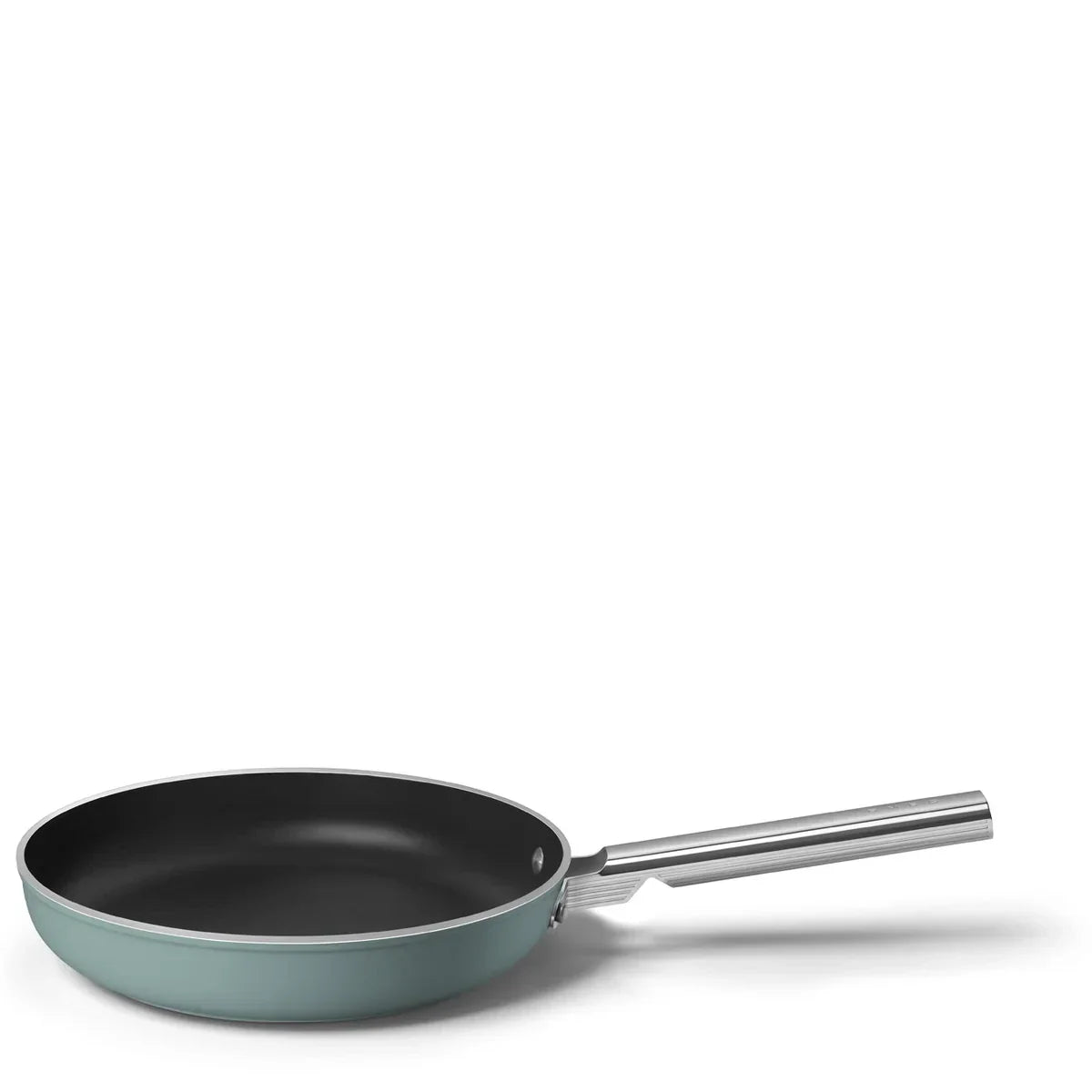 FPF2802EGM__smeg-padella-28cm-ceramico-verde-smeraldo-opaco-02