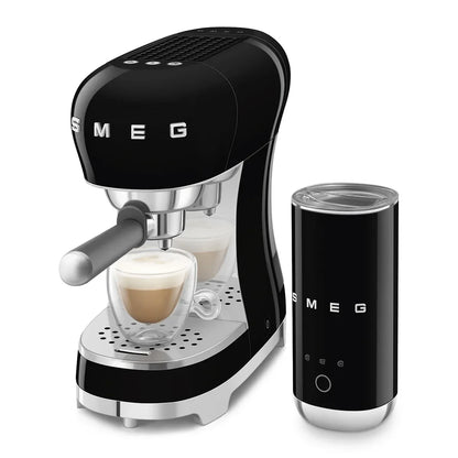 ECF12BLEU__smeg-set-macchina-caffe-espresso-manuale-montalatte-nero-05