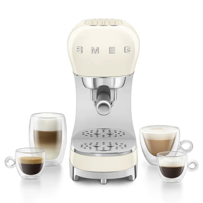 ECF12CREU__smeg-set-macchina-caffe-espresso-manuale-montalatte-panna-07