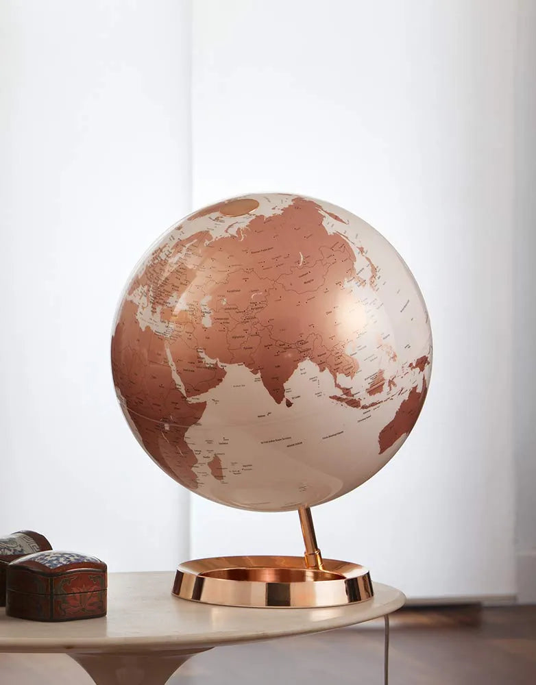 Tecnodidattica Mappamondo Light&Colour con sfera illuminata LED, base nylon, design danese