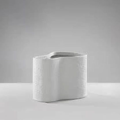 Vaso in resina colore panna 25 cm Mascagni by Stilmobili - decorazione casa