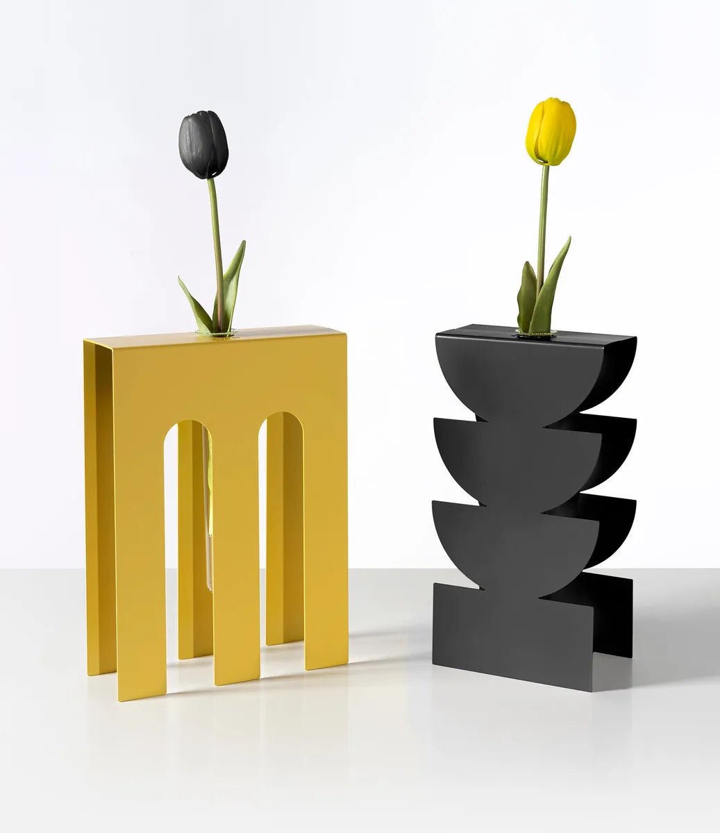 Arti & Mestieri vaso portafiore decorativo Memphis ceramica design geometrico