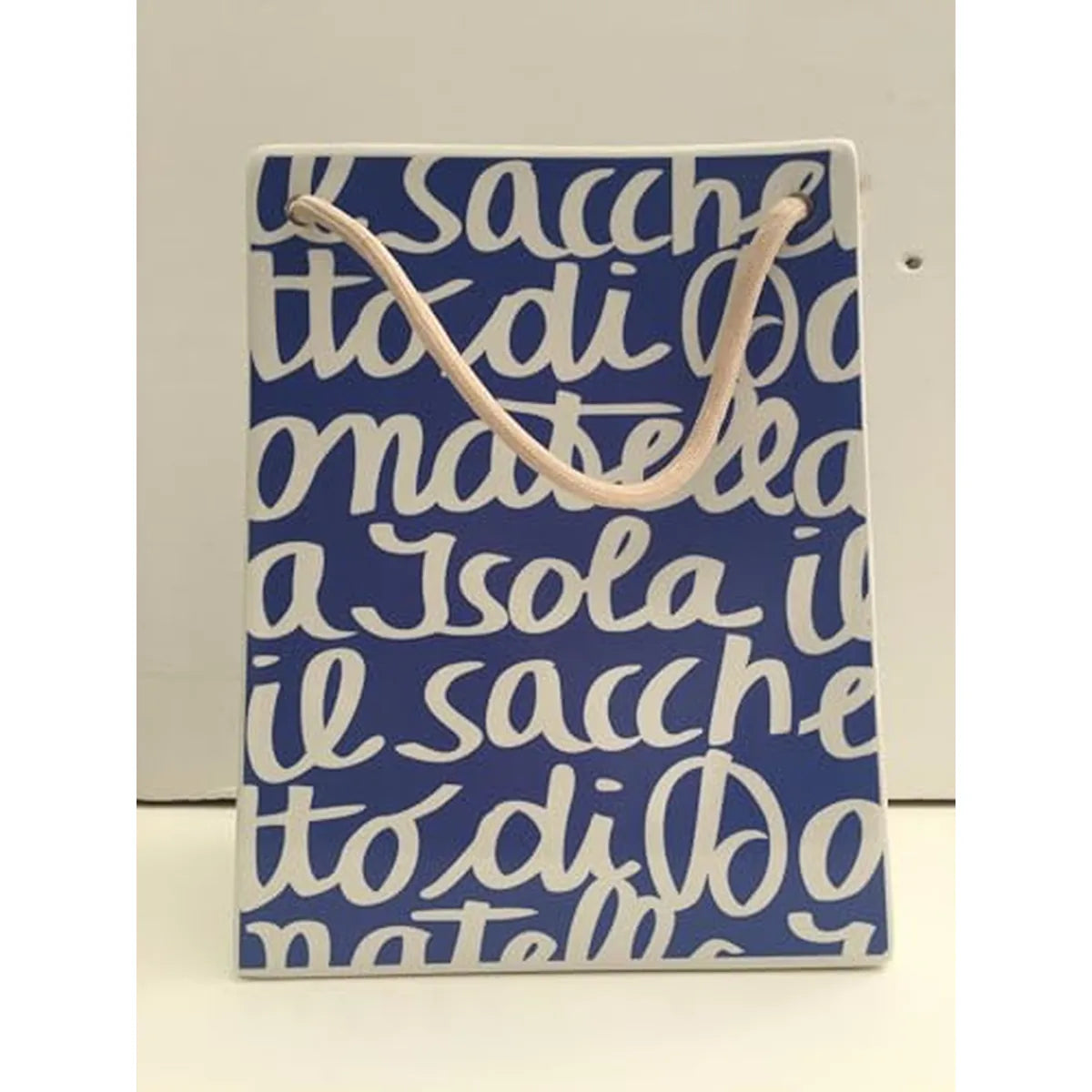 Stilmobili vaso portafiori sacchetto ceramica bianca blu h22cm Isabella Isola
